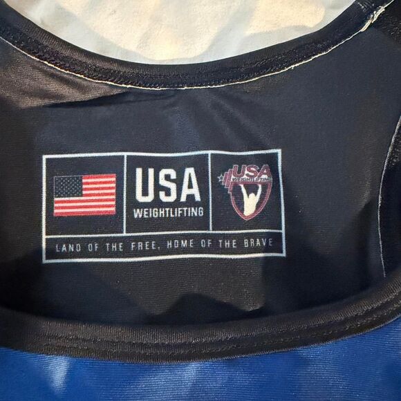 Nike Women's Singlet - Picture 3 of 4